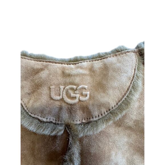 "UGG" Tan Suede Poncho With Pockets SZ S/-M Warm Fairy Core PLZ READ! FINAL SALE - Picture 13 of 15